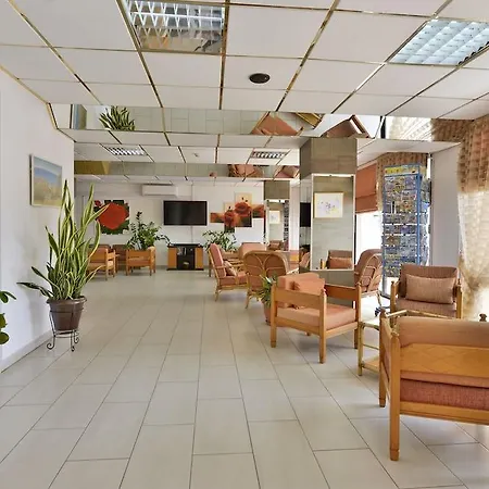 Napa Apts Апарт-готель Айя-Напа
