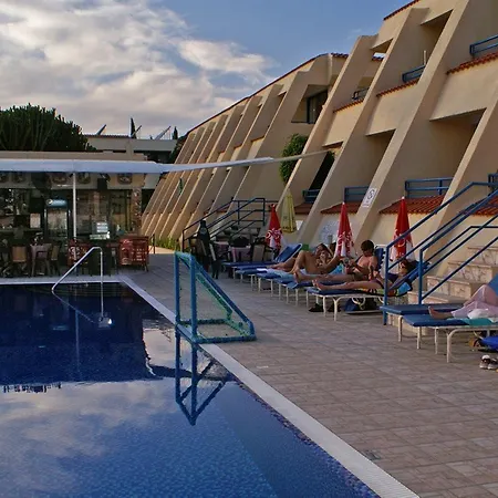 Апарт-готель Napa Apts Айя-Напа