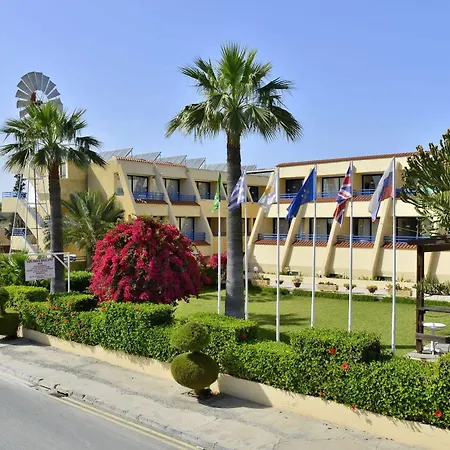 Napa Apts Апарт-готель 3*